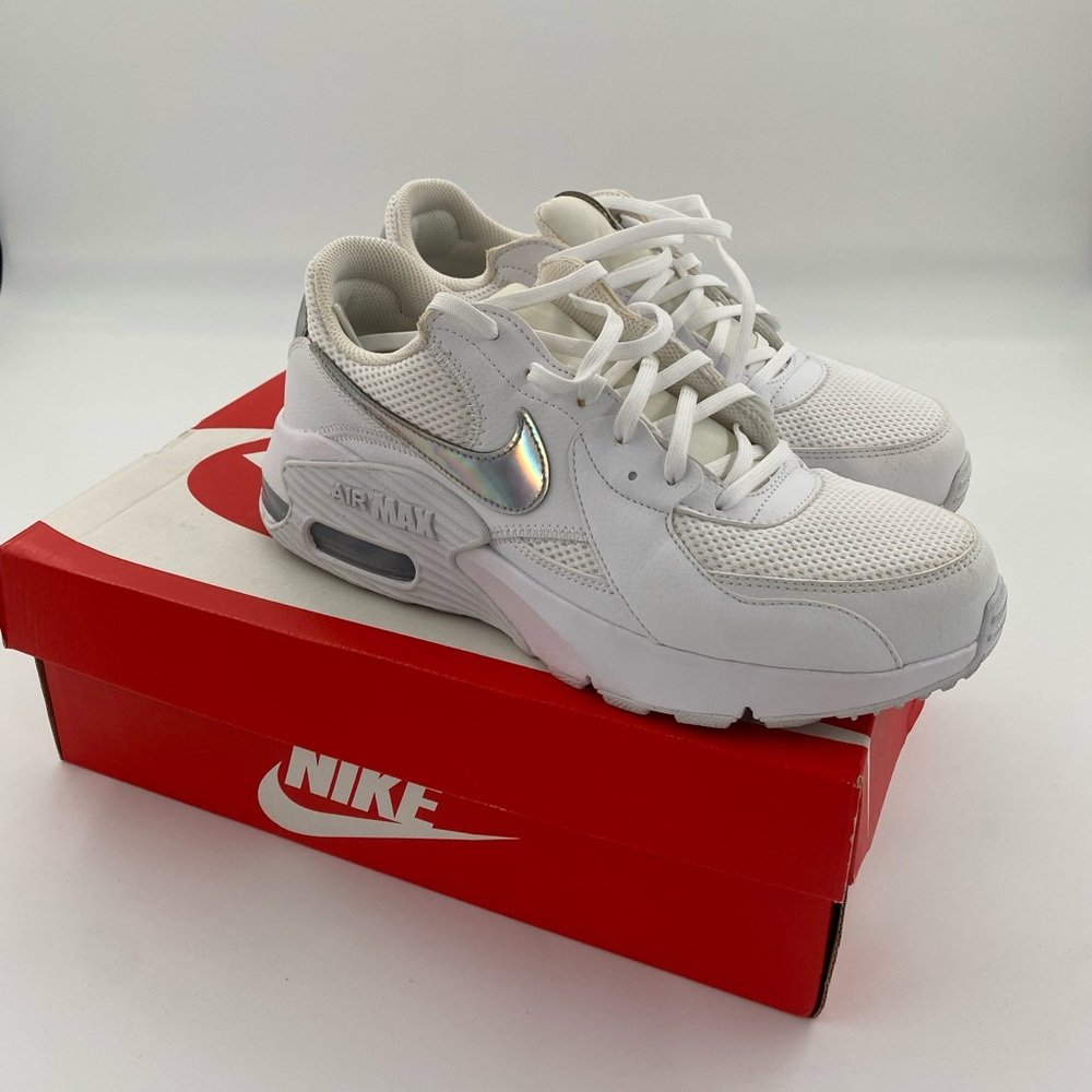 NIKE AIR MAX EXCEE WHITE IRIDESCENT